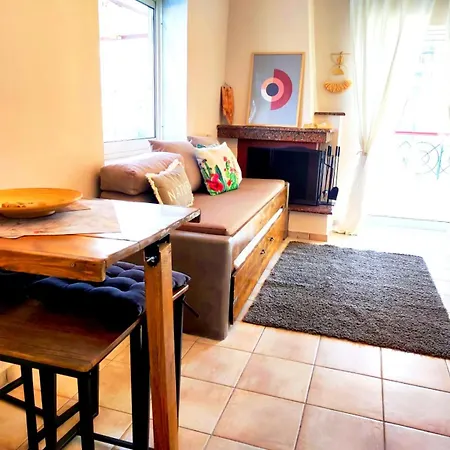 Apartment Golden Sky 1 By Daniela *