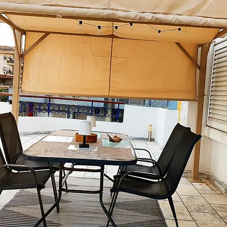 Apartment Golden Sky 1 By Daniela Peraia (Thessaloniki)