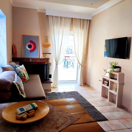 Apartment Golden Sky 1 By Daniela *