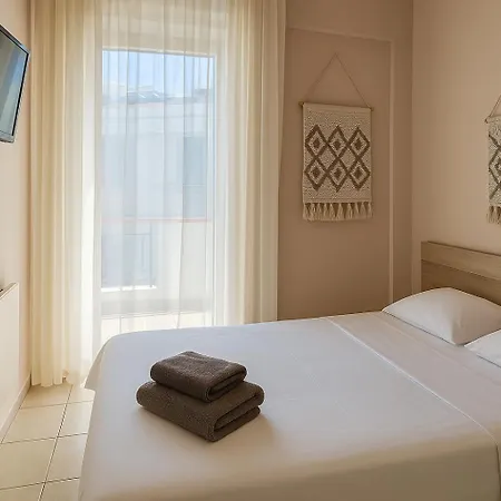 Apartment Golden Sky 1 By Daniela Peraia (Thessaloniki)